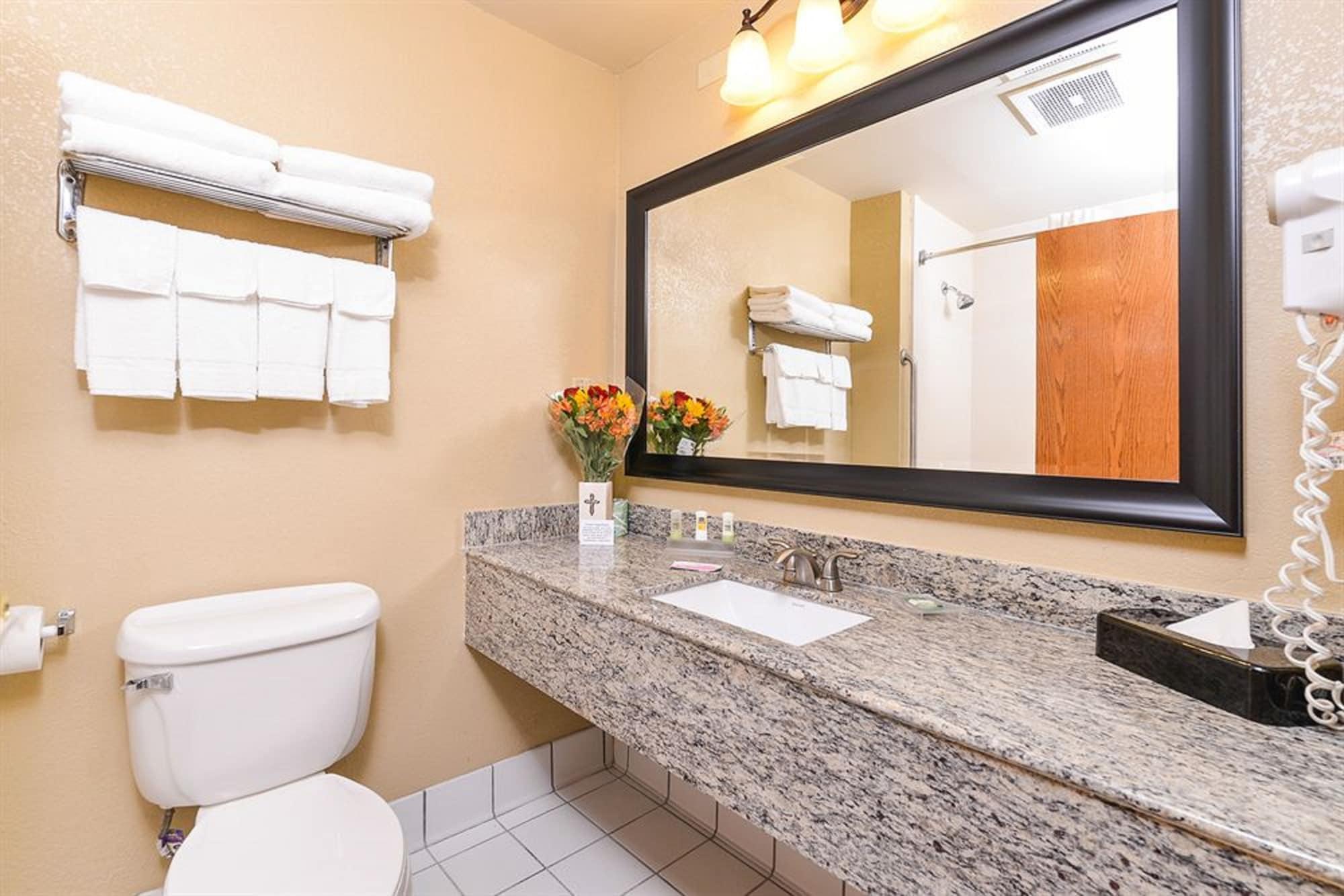 Country Inn & Suites By Radisson, Watertown, Sd Esterno foto