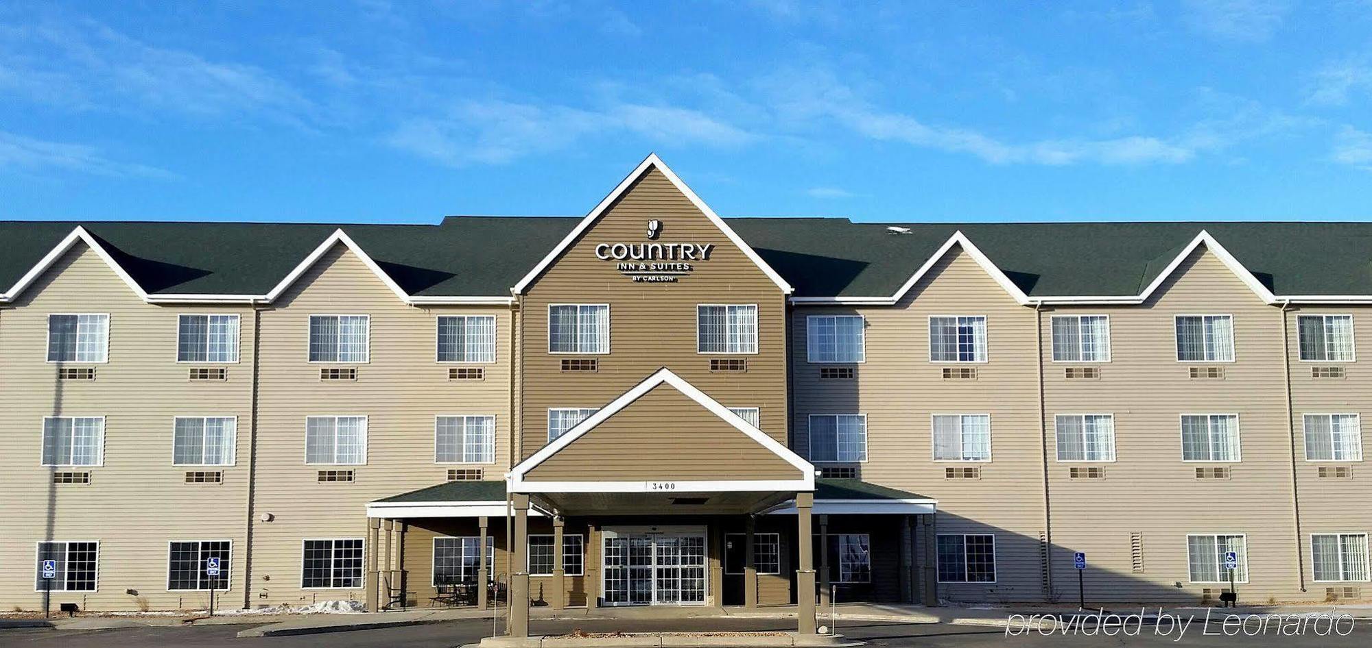Country Inn & Suites By Radisson, Watertown, Sd Esterno foto
